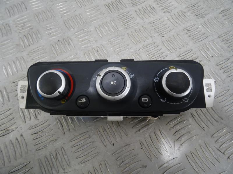 Commande chauffage RENAULT MEGANE 3 PHASE 1 Diesel - 1