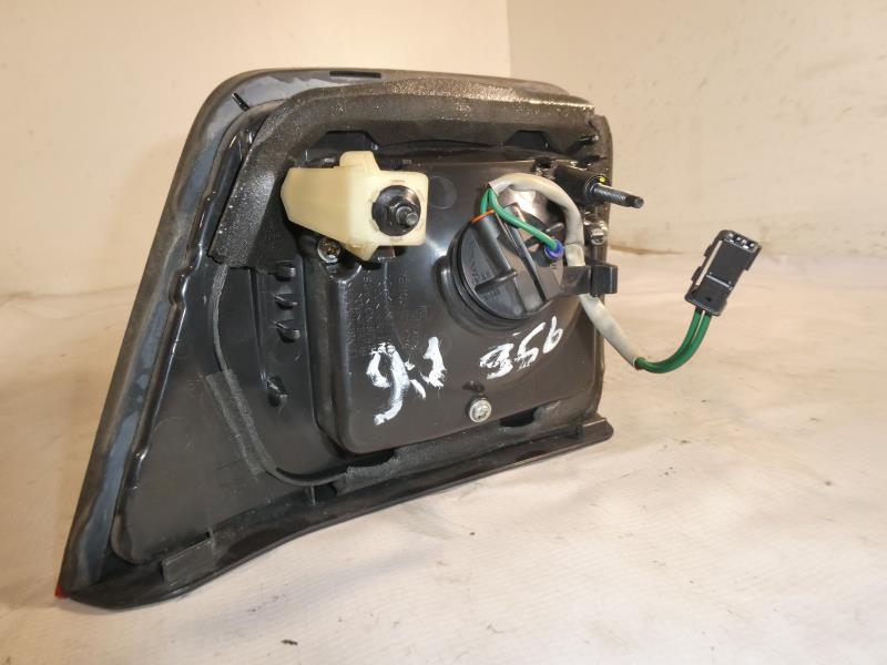 Feu arriere secondaire gauche (feux) CHEVROLET ORLANDO Diesel - 1