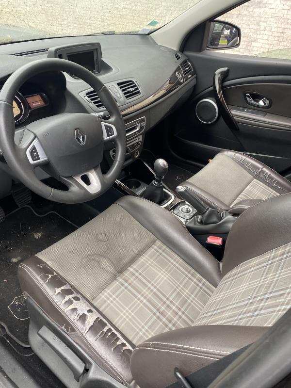 Train arriere complet RENAULT MEGANE 3 PHASE 1 BREAK Diesel - 1