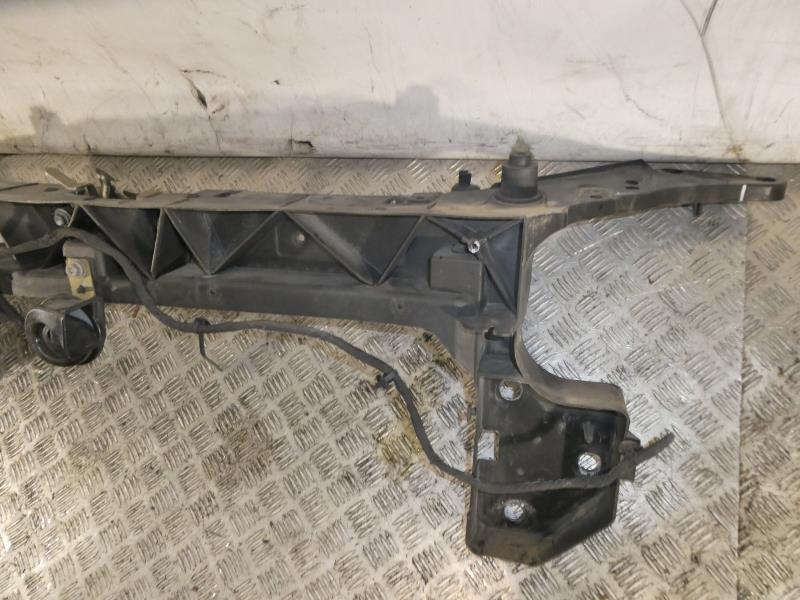 Face avant RENAULT CLIO 3 PHASE 1 Diesel - 1
