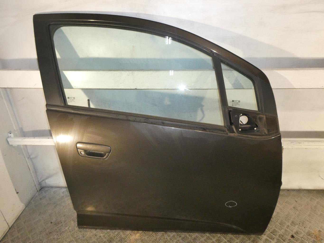 Porte avant droit CHEVROLET SPARK PHASE 1 Essence - 1
