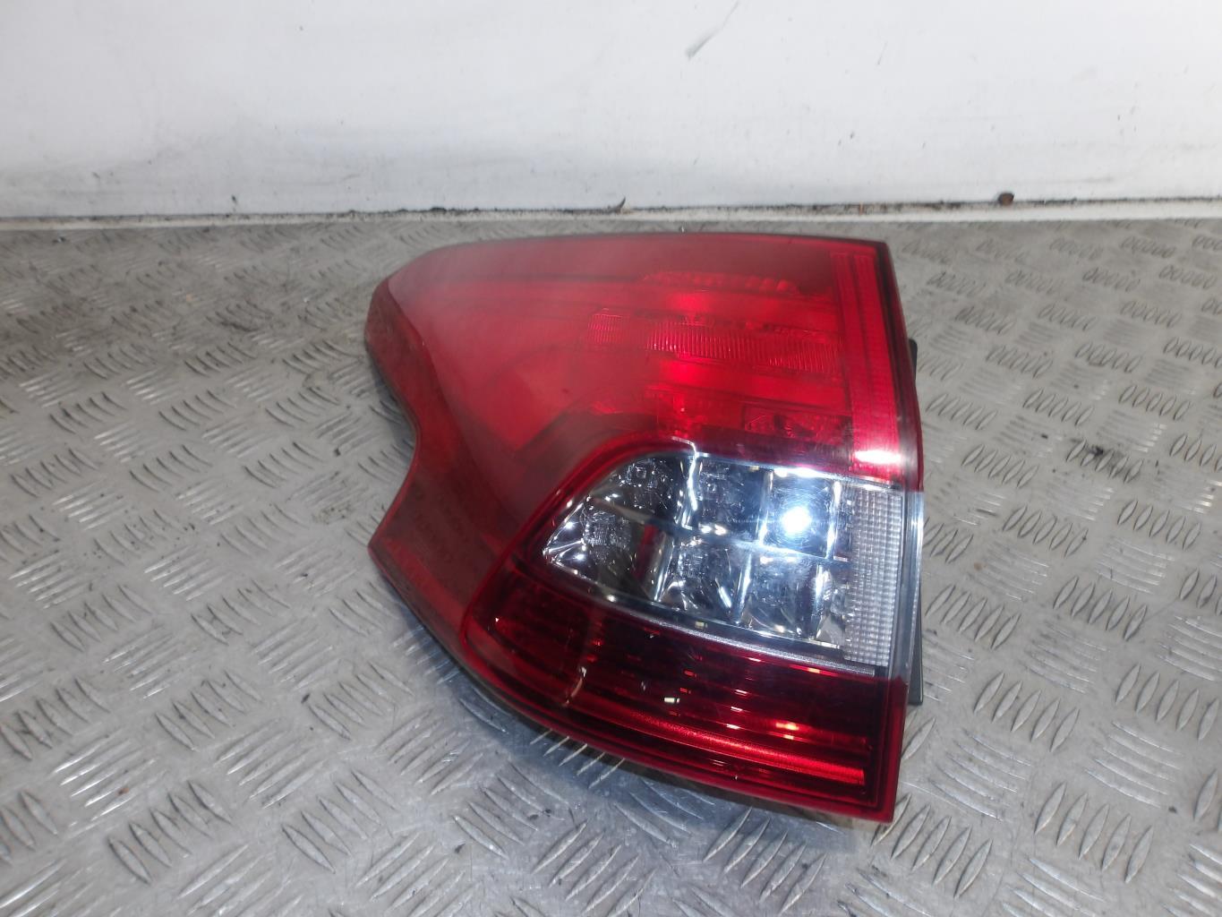 Feu arriere principal gauche (feux) CITROEN C5 2 BREAK Diesel - 1