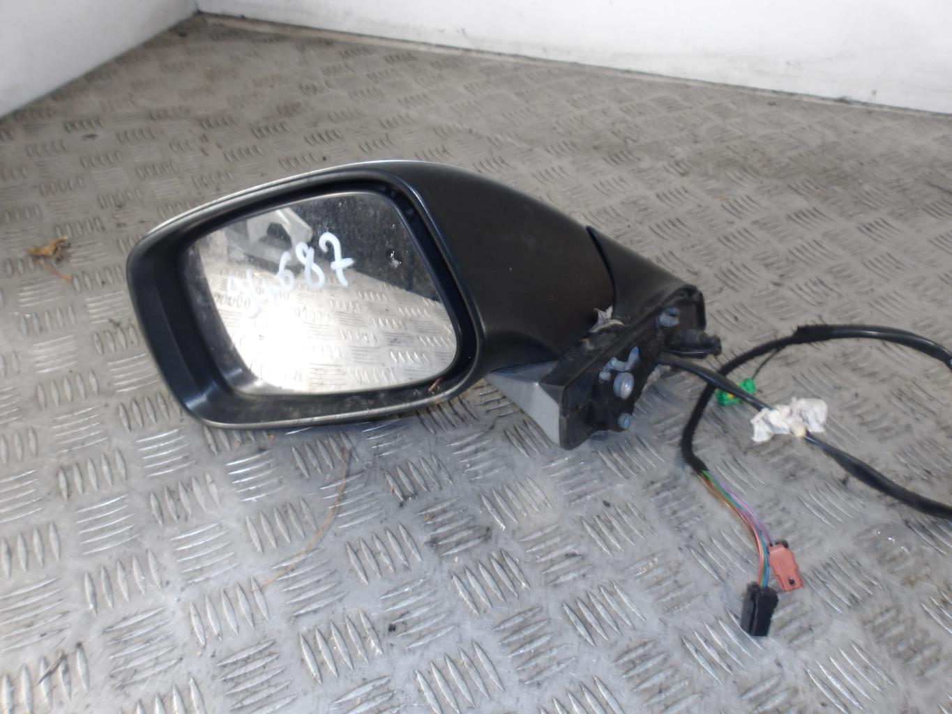 Retroviseur gauche CITROEN C8 Diesel - 1