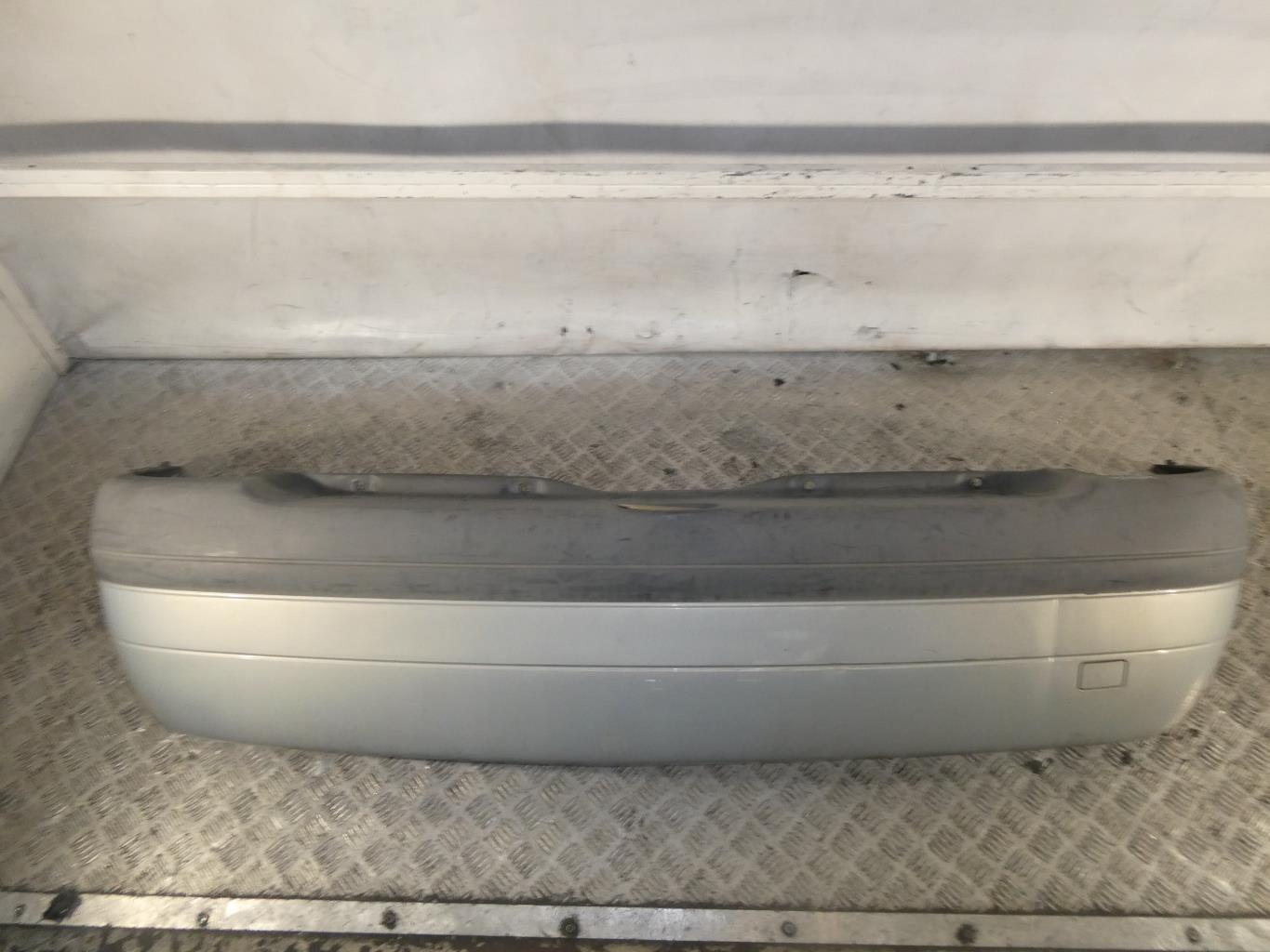 Pare choc arriere RENAULT CLIO 2 PHASE 1 Essence - 1
