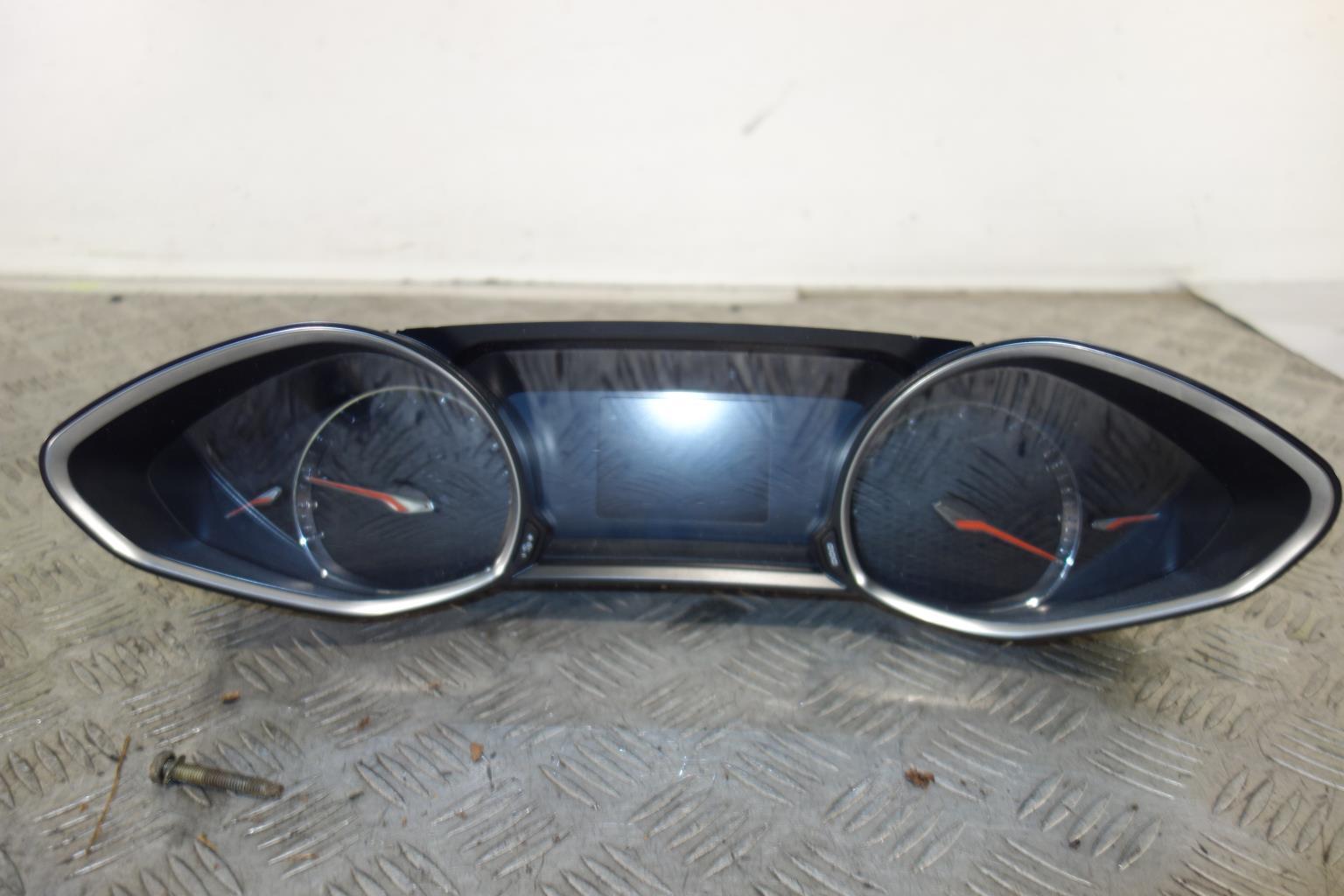 Compteur PEUGEOT 308 2 PHASE 2 Essence - 1