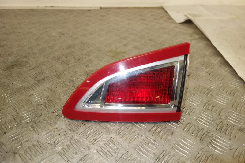 Feu arriere secondaire droit (feux) RENAULT SCENIC 3 PHASE 1 Diesel - 1