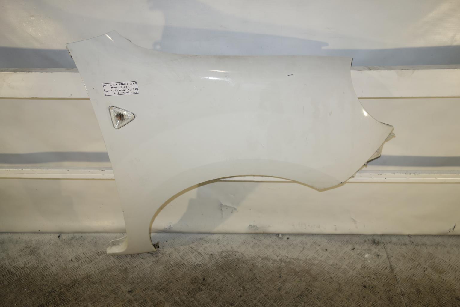 Aile avant droit RENAULT KANGOO 2 PHASE 1 Diesel - 1