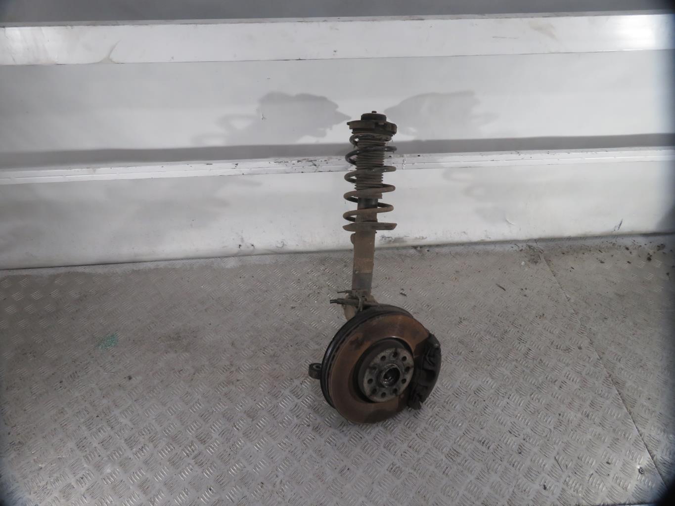 Demi train avant droit VOLKSWAGEN PASSAT 6 BREAK Diesel - 1