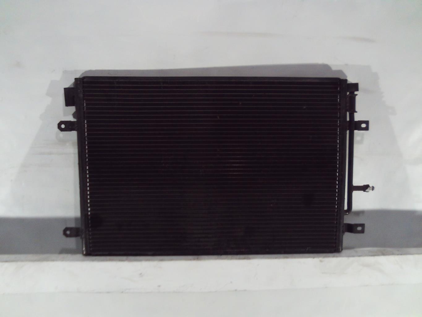 Condenseur de clim AUDI A4 2 AVANT PHASE 2 BREAK Diesel - 1