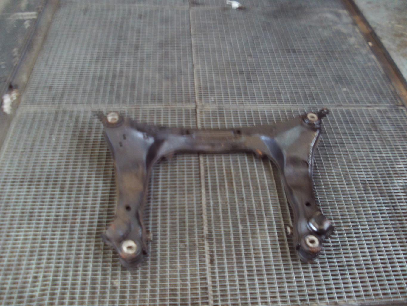 Berceau avant AUDI A4 2 AVANT PHASE 2 BREAK Diesel - 1