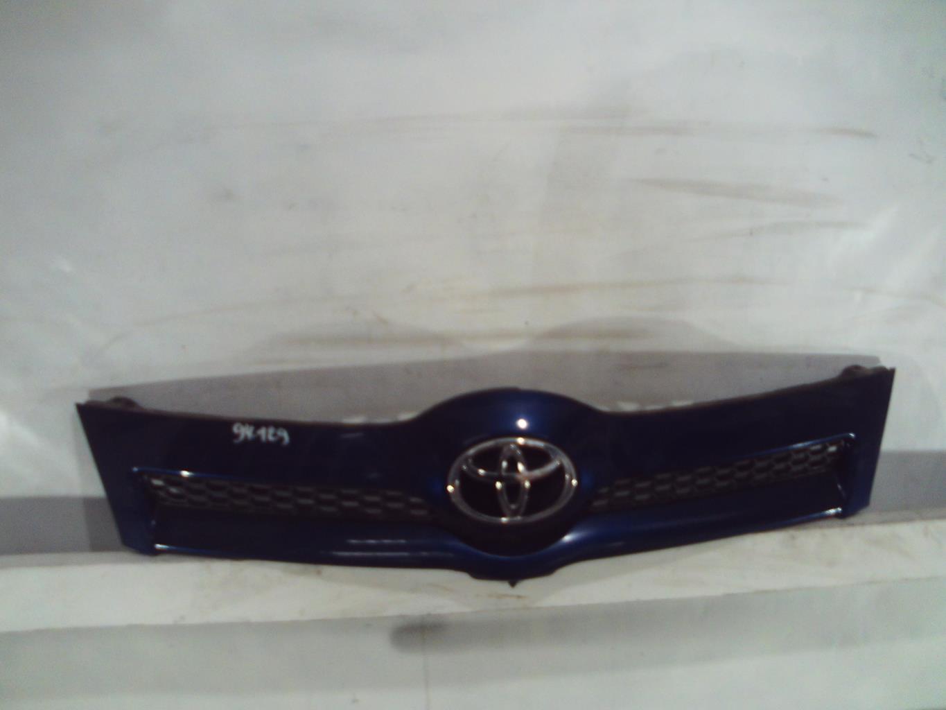 Calandre TOYOTA COROLLA VERSO 2 PHASE 1 Diesel - 1