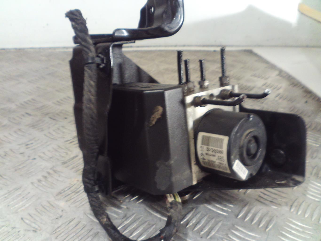 Bloc ABS (freins anti-blocage) CITROEN C3 2 PHASE 1 Diesel - 1