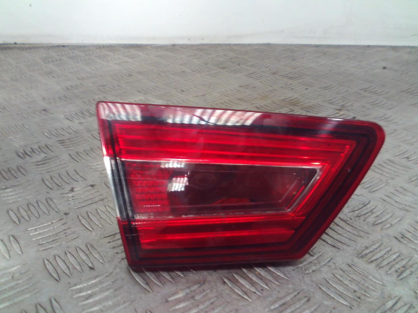 Feu arriere secondaire gauche (feux) RENAULT CLIO 4 PHASE 1 Diesel - 1