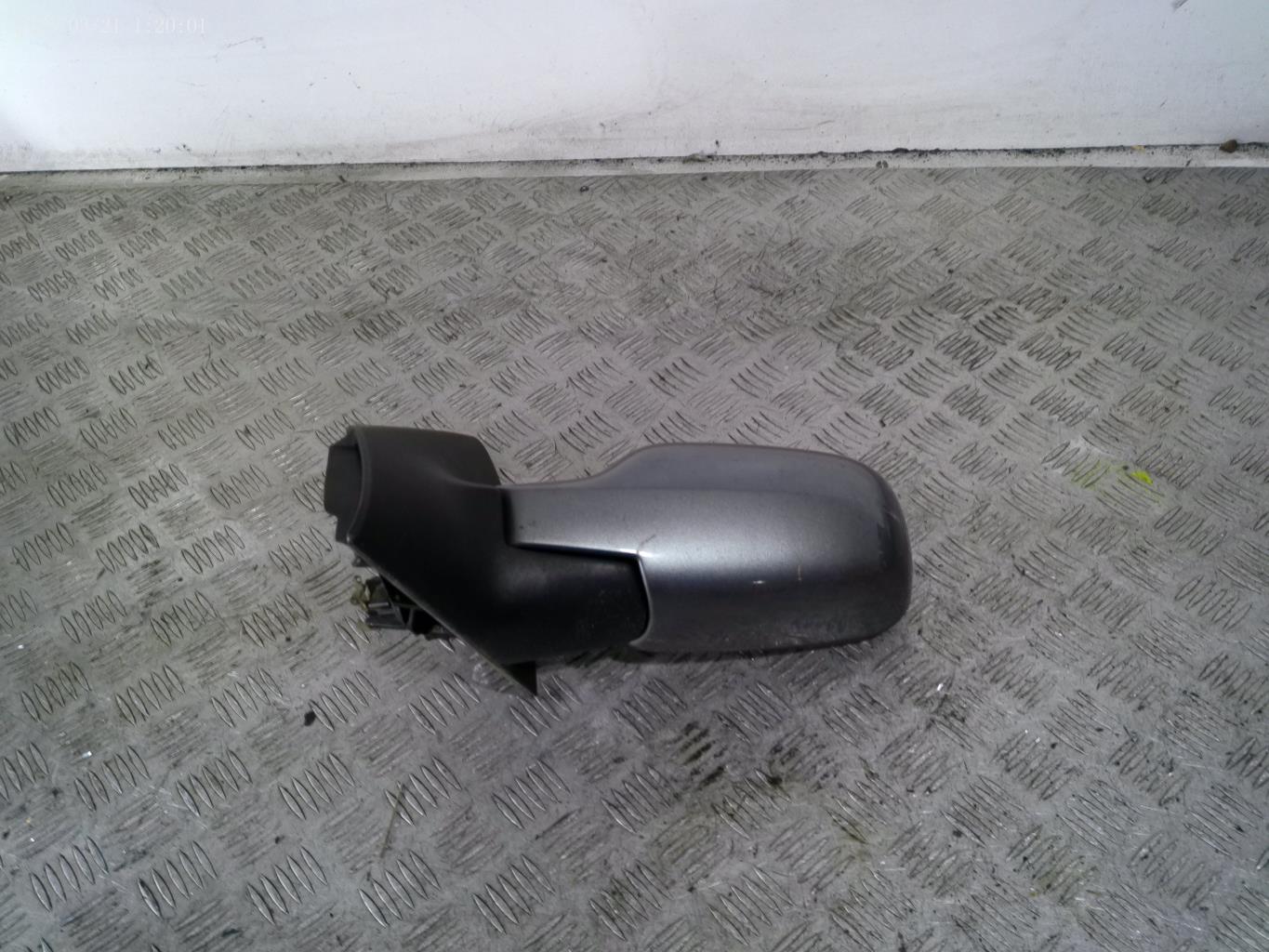 Retroviseur gauche RENAULT MEGANE 2 PHASE 1 Diesel - 1