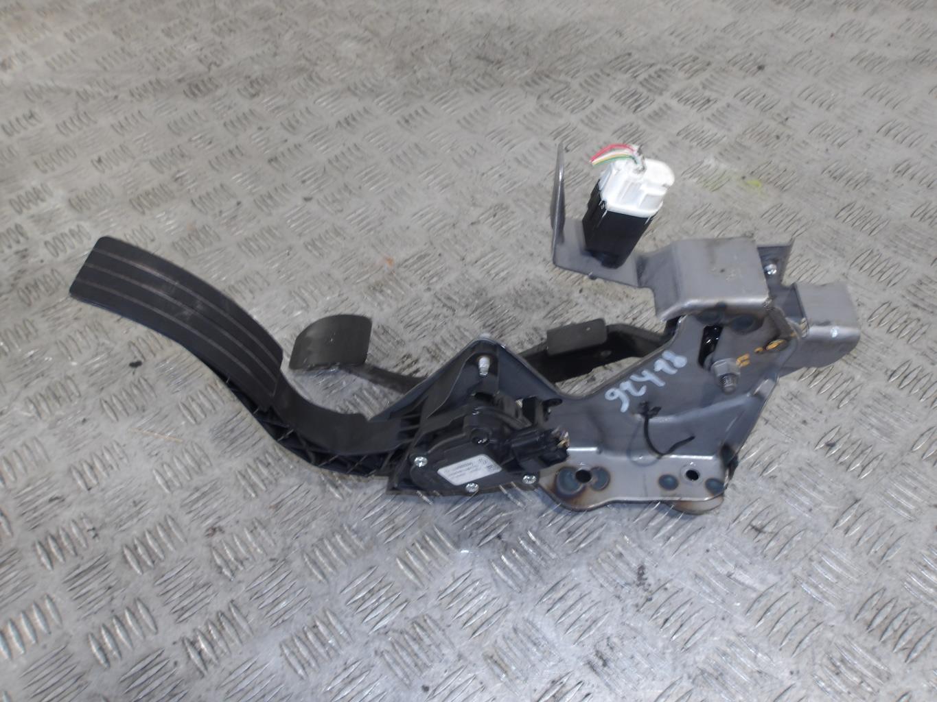 Pedalier RENAULT CLIO 4 PHASE 2 Diesel - 1
