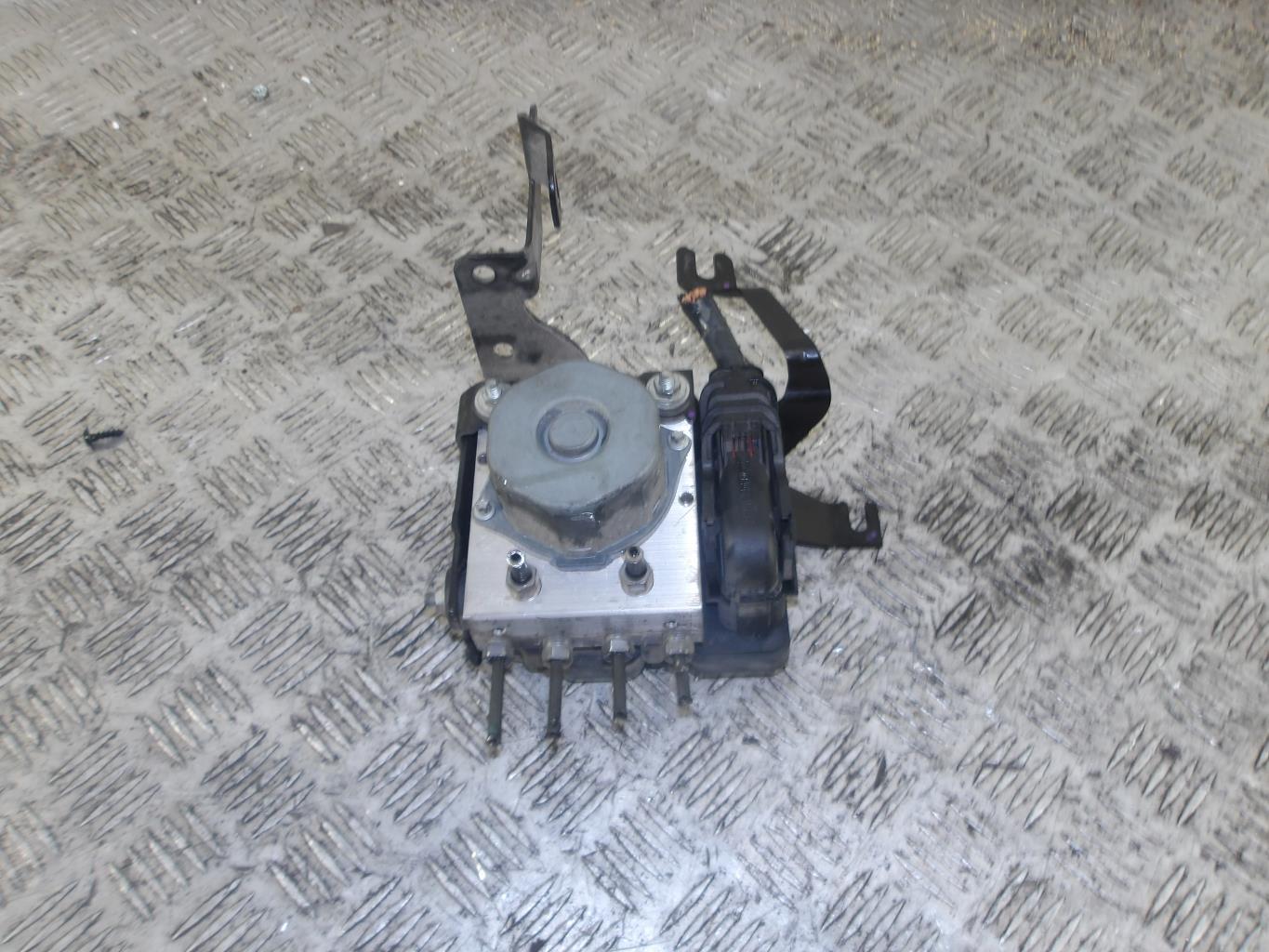Bloc ABS (freins anti-blocage) RENAULT CLIO 4 PHASE 1 Diesel - 1