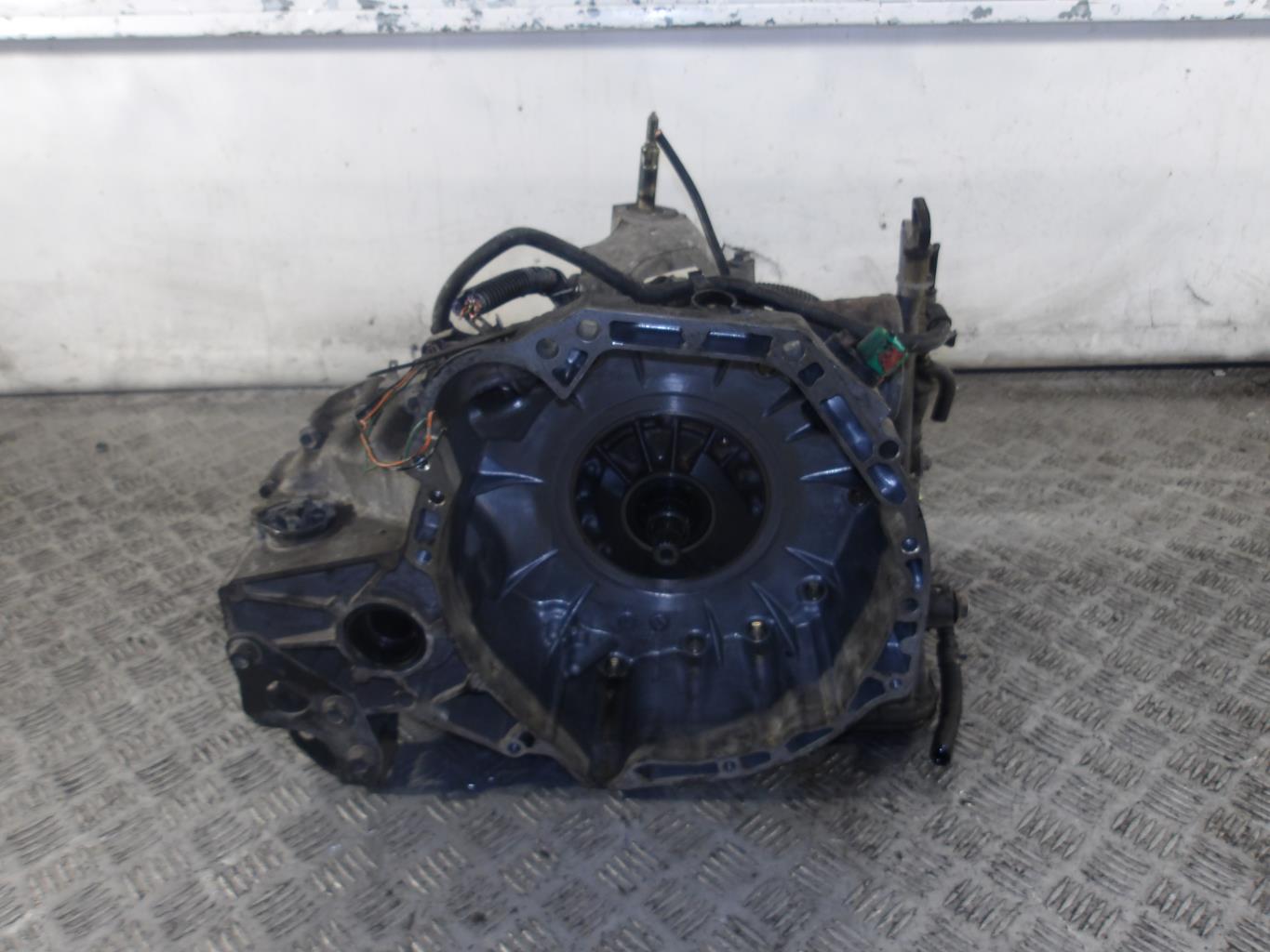 Boite de vitesses NISSAN MICRA 3 PHASE 1 Essence - 1
