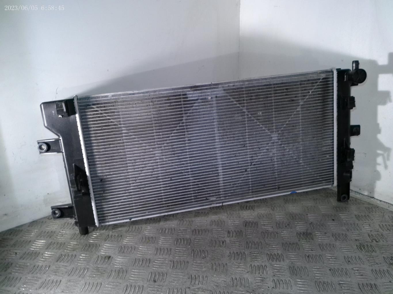 Radiateur eau NISSAN LEAF 2 Electricité - 1