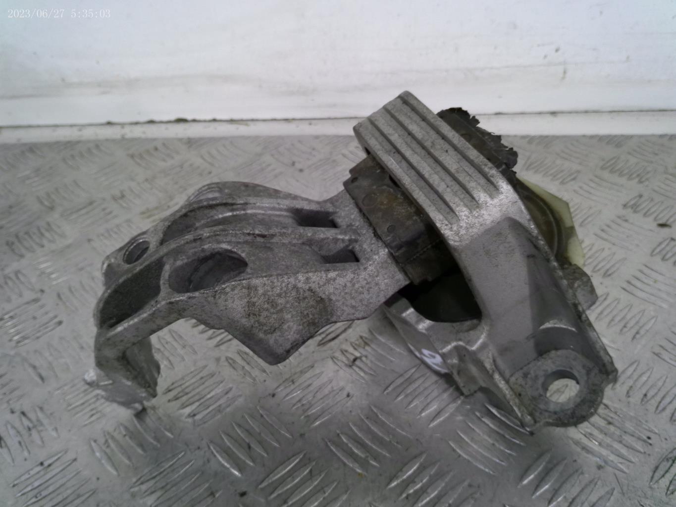 Support moteur droit RENAULT MEGANE 3 PHASE 1 Diesel - 1