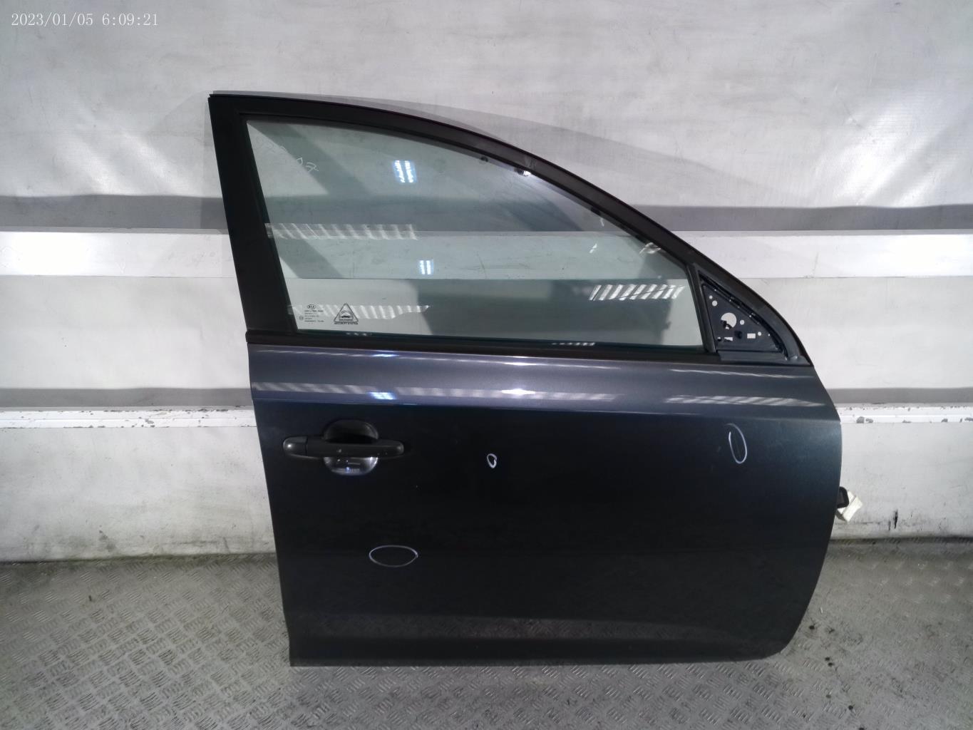 Porte avant droit KIA CEE-D 1 PHASE 1 Diesel - 1