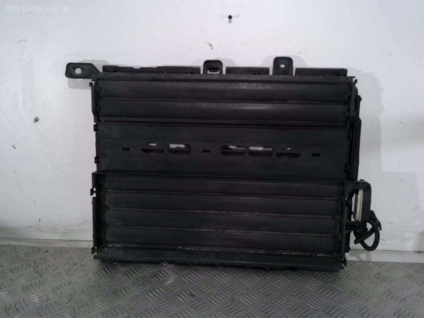 Buse PEUGEOT 2008 2 Diesel - 1