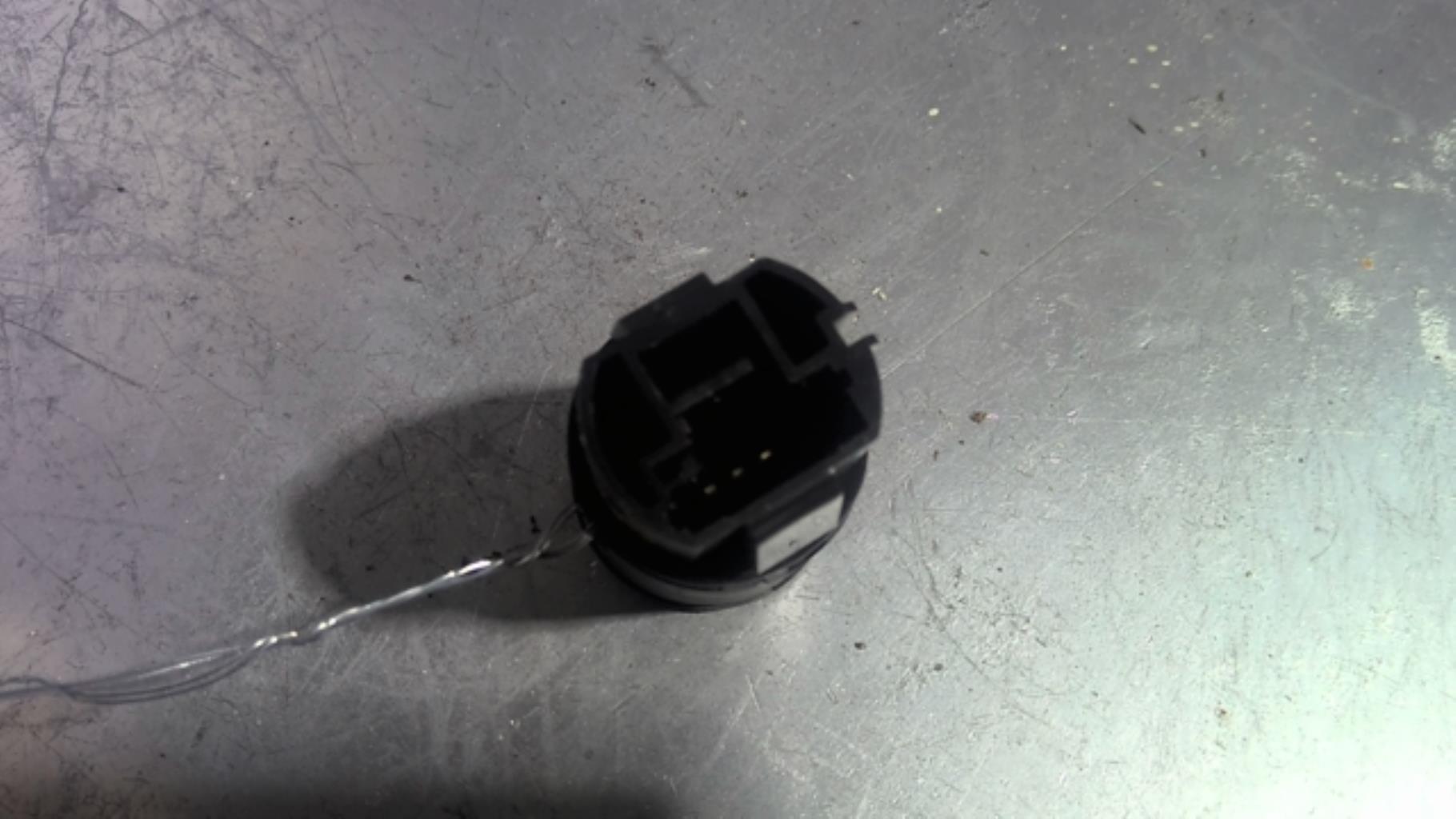 Bouton de demarrage RENAULT SCENIC 2 PHASE 1 Essence - 1