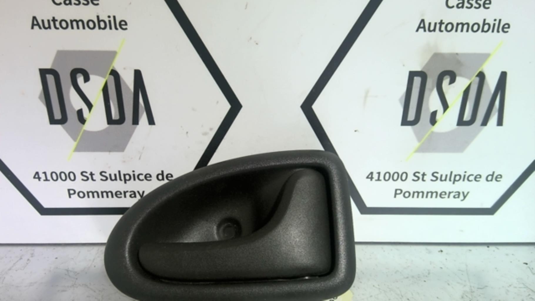 Poignee interieur avant droit RENAULT SCENIC 1 PHASE 2 Diesel - 1