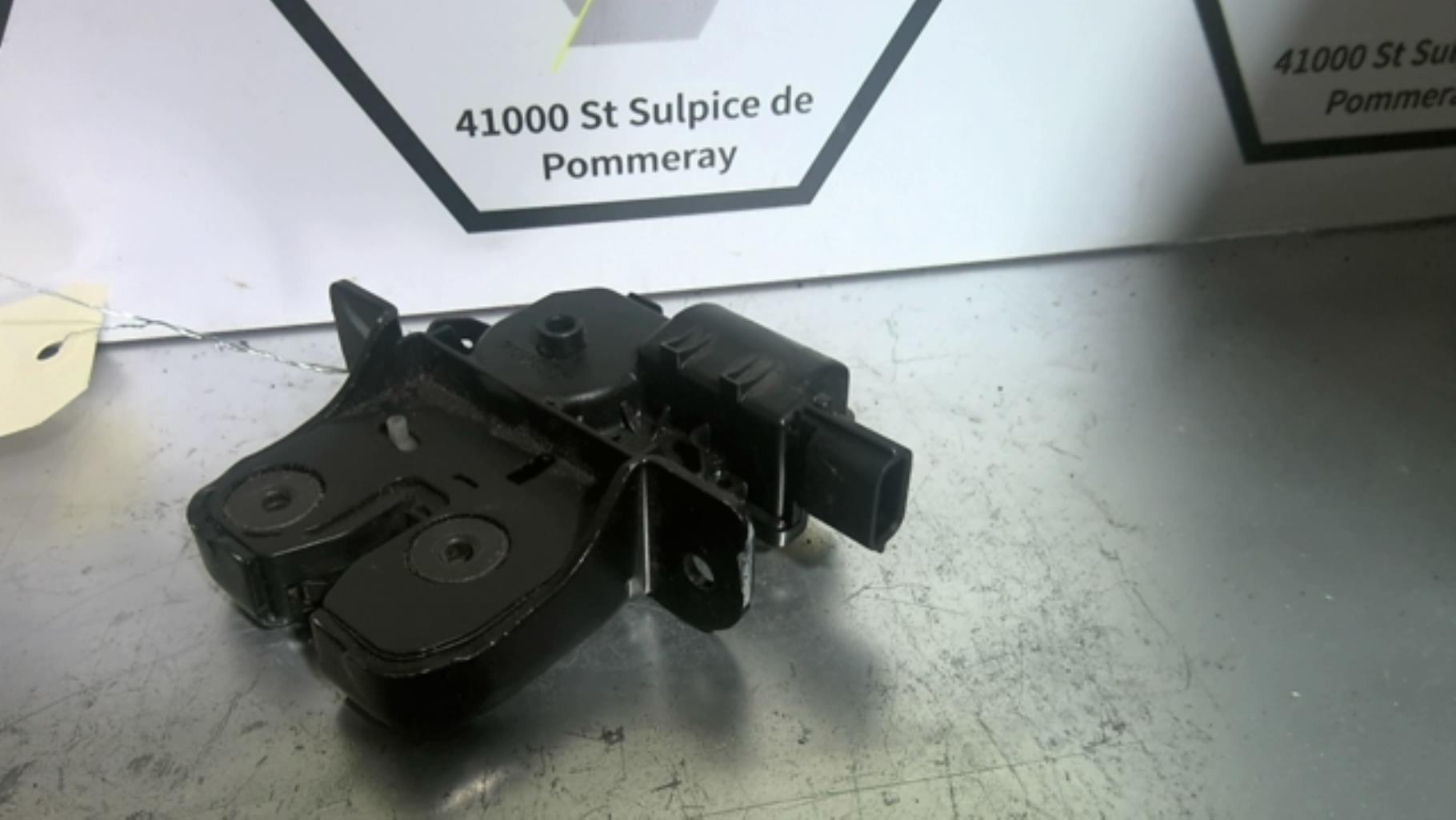 Serrure de coffre RENAULT SCENIC 3 PHASE 1 Diesel - 1