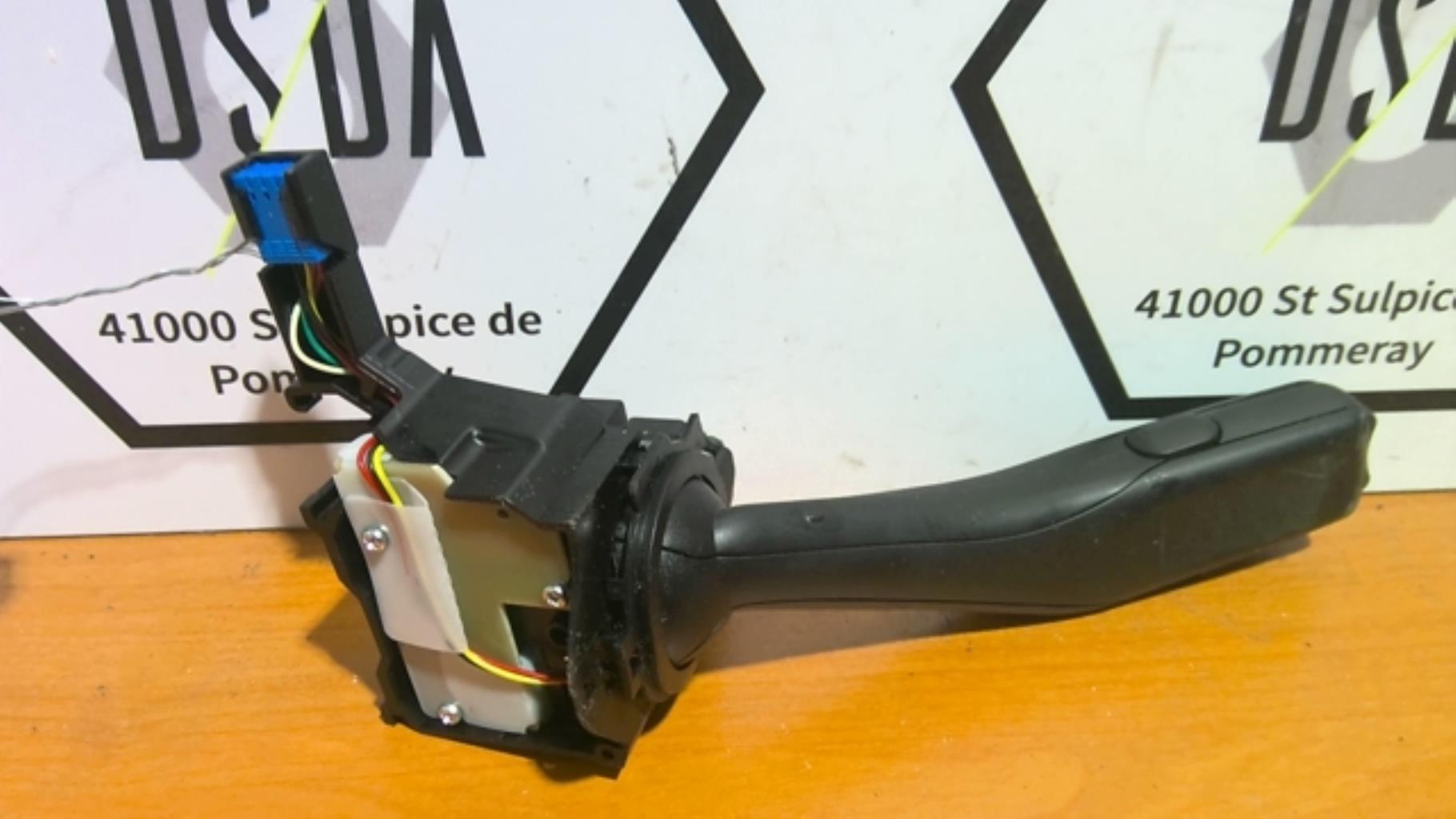 Commodo d'essuie glaces SEAT LEON 2 PHASE 1 Diesel - 1