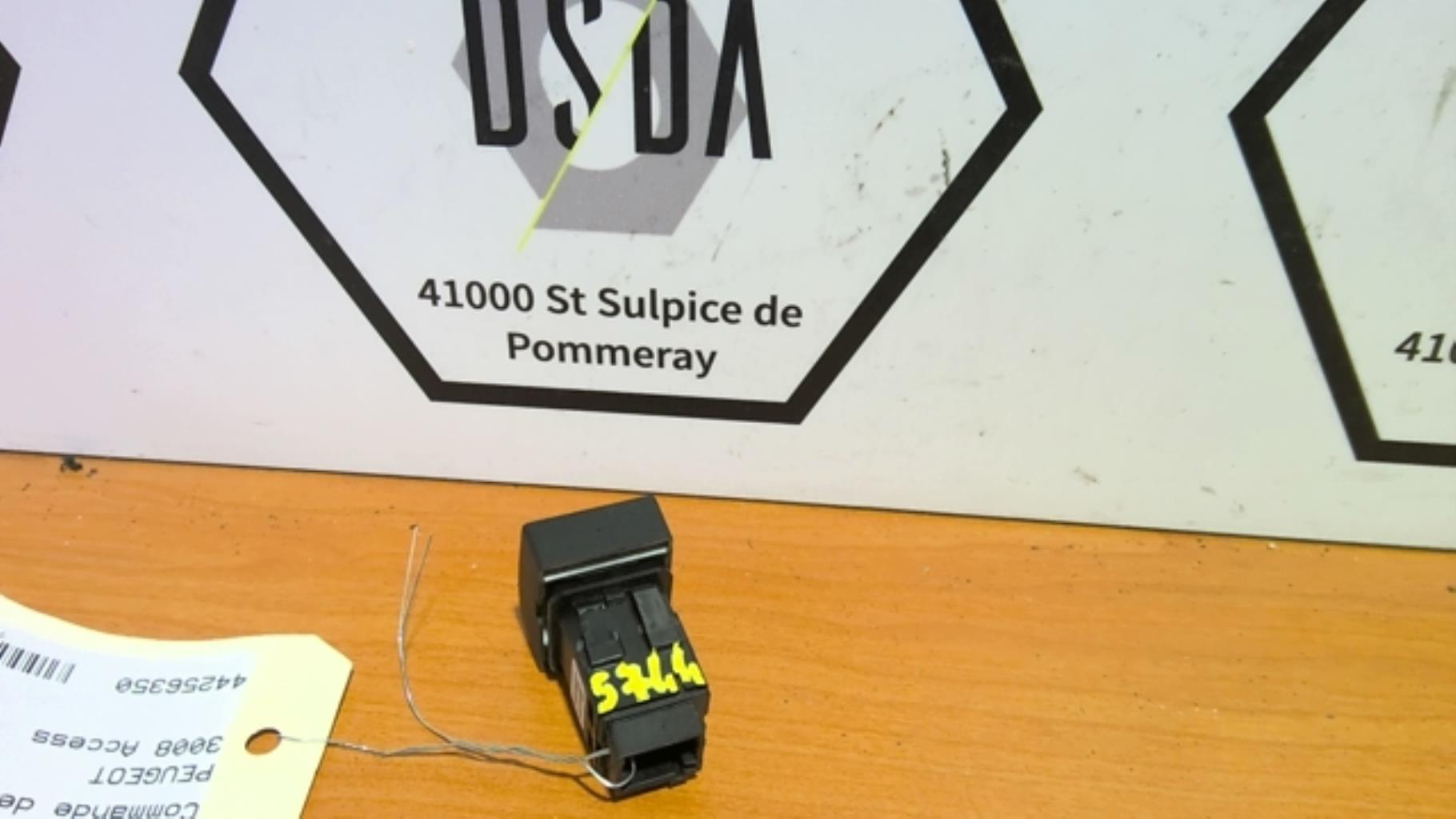 Commande de fermeture centralisee PEUGEOT 3008 1 PHASE 1 Diesel - 1