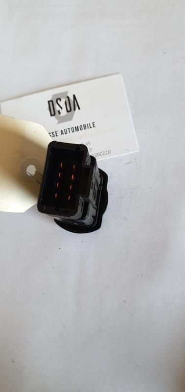 Bouton de warning DACIA SANDERO 1 Essence - 1