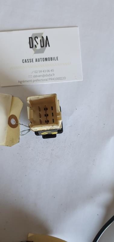 Commande degivrage lunette arriere CITROEN XSARA PHASE 2 Diesel - 1