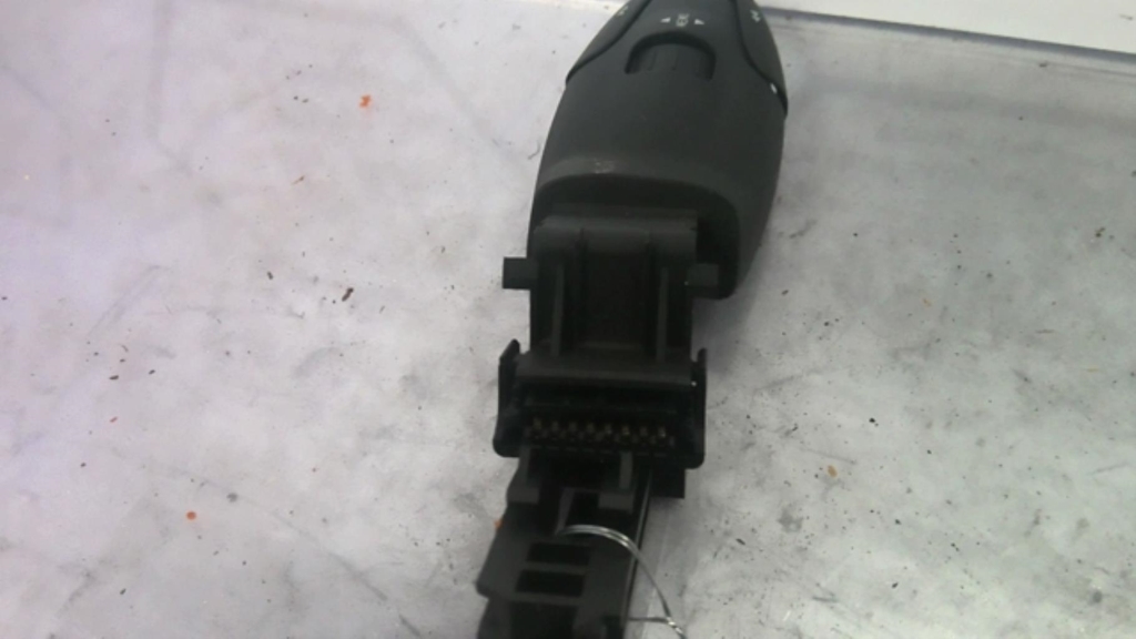 Commande autoradio CITROEN C3 2009 Diesel - 1