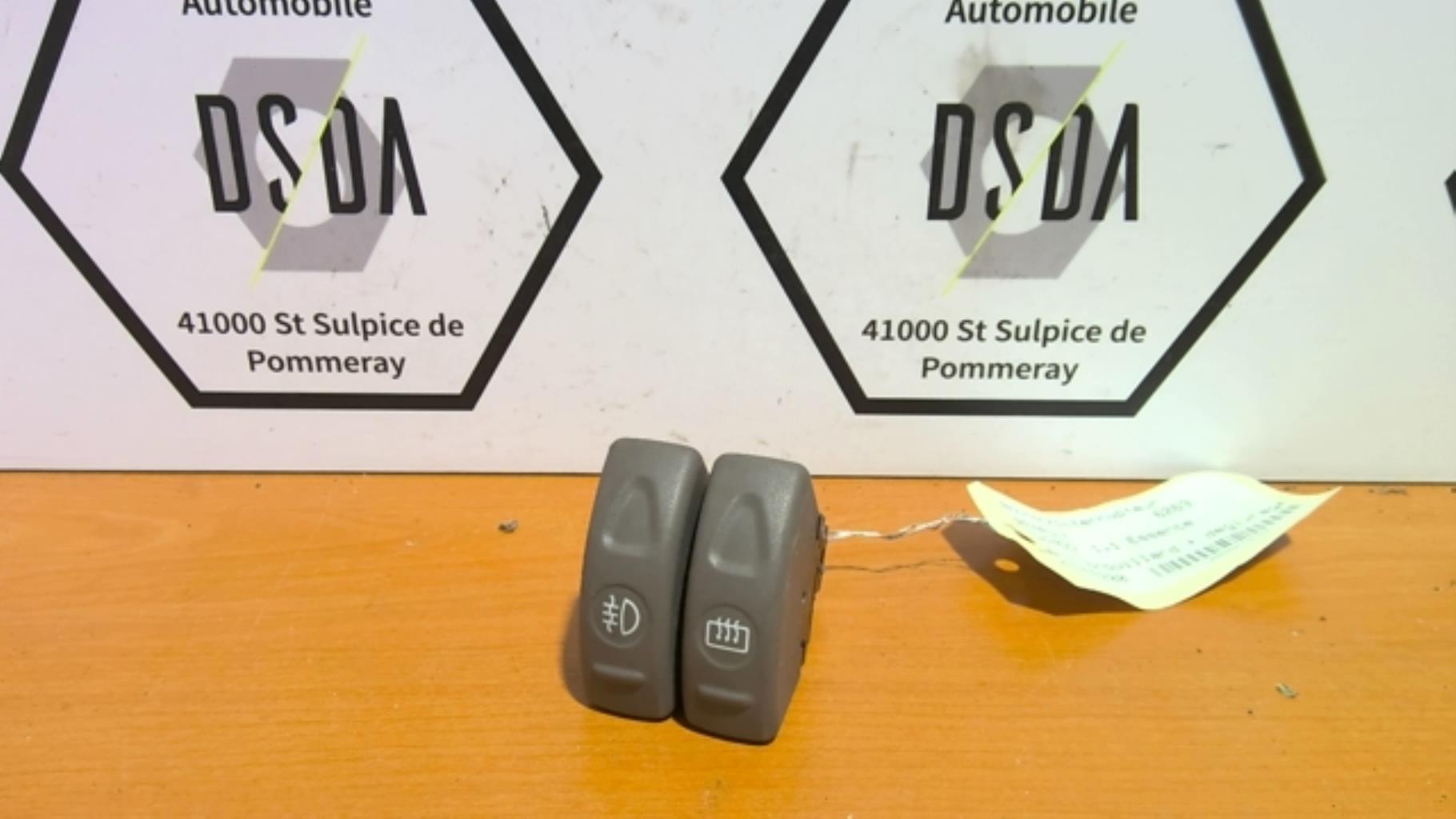 Bouton/Interrupteur RENAULT TWINGO 1 PHASE 1 Essence - 1