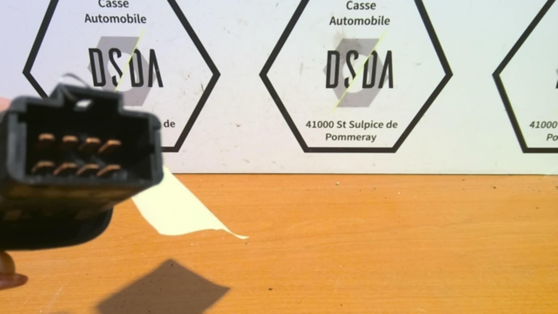 Bouton de warning RENAULT CLIO 2 PHASE 1 Diesel - 1