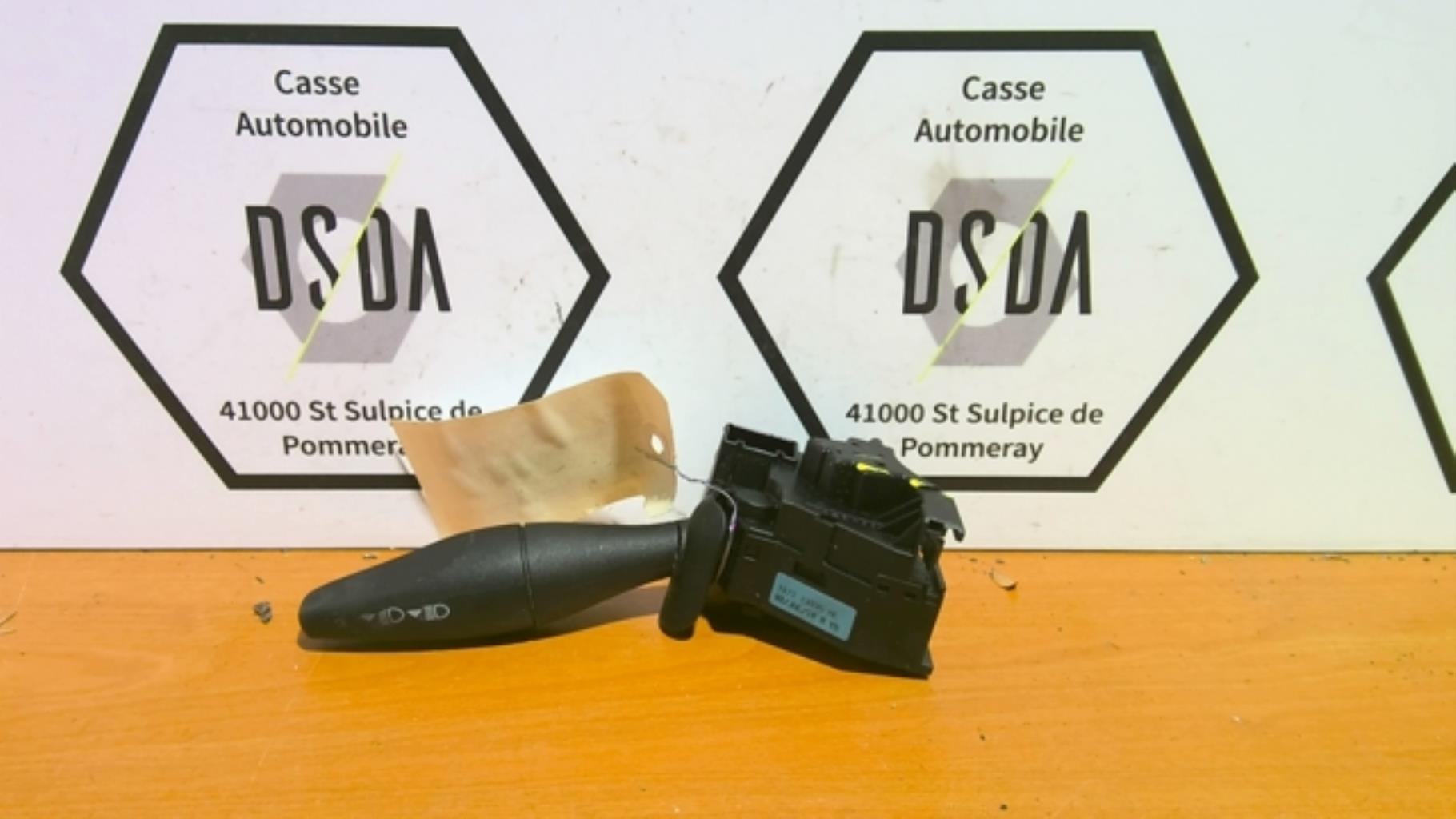 Commodo phare FORD FUSION PHASE 1 Essence - 1