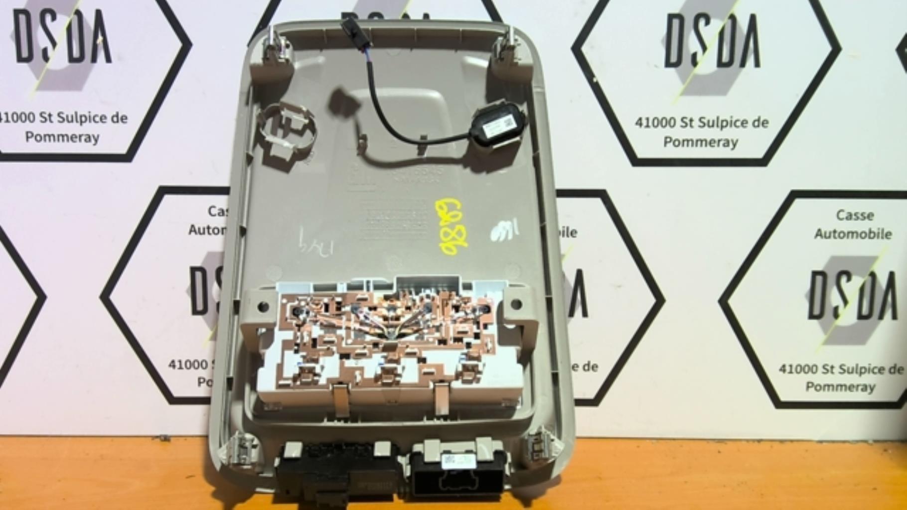 Eclairage de plafonnier OPEL ASTRA K PHASE 1 Diesel - 1