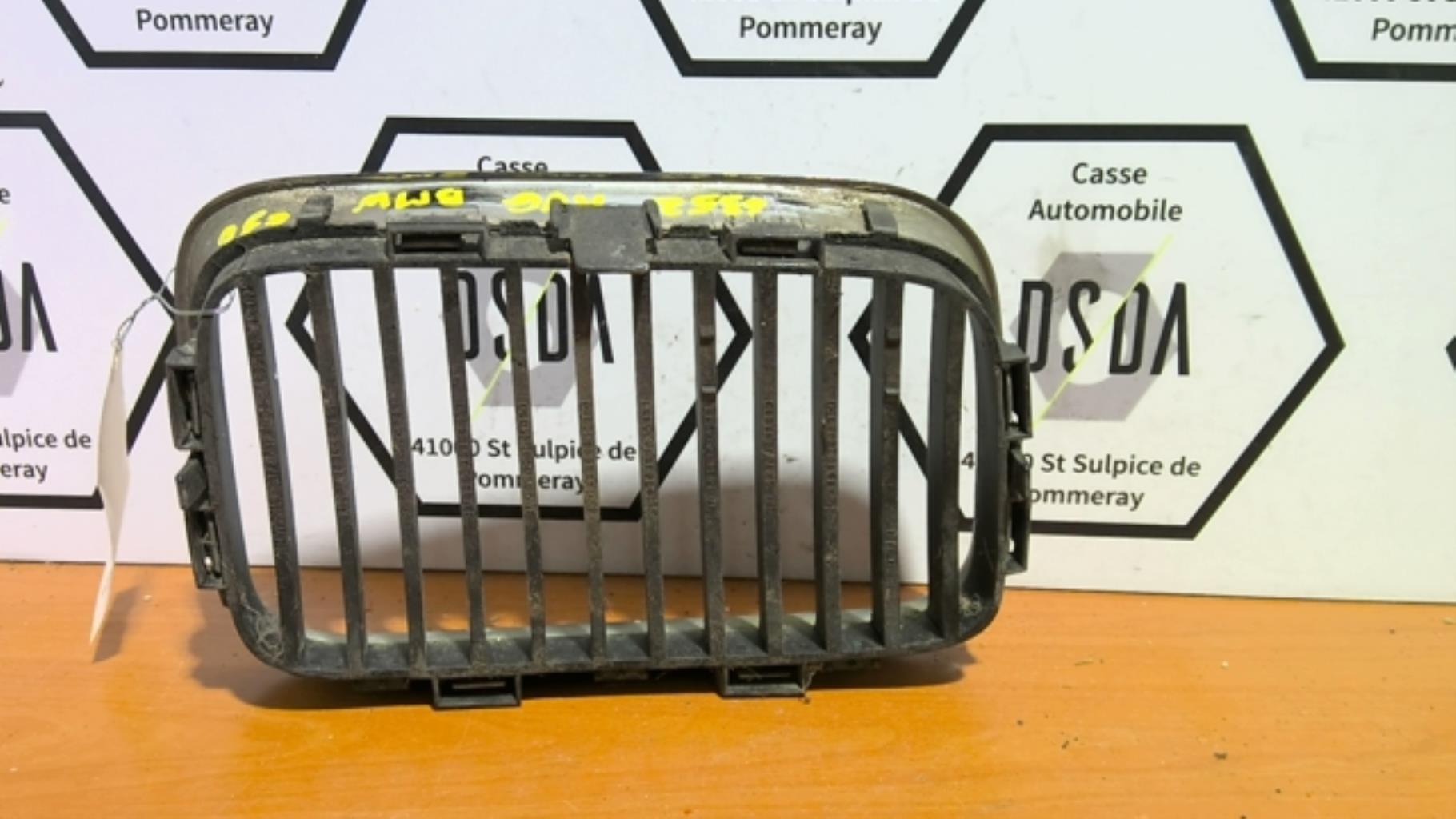 Grille de calandre gauche BMW SERIE 3 E36 Diesel - 1