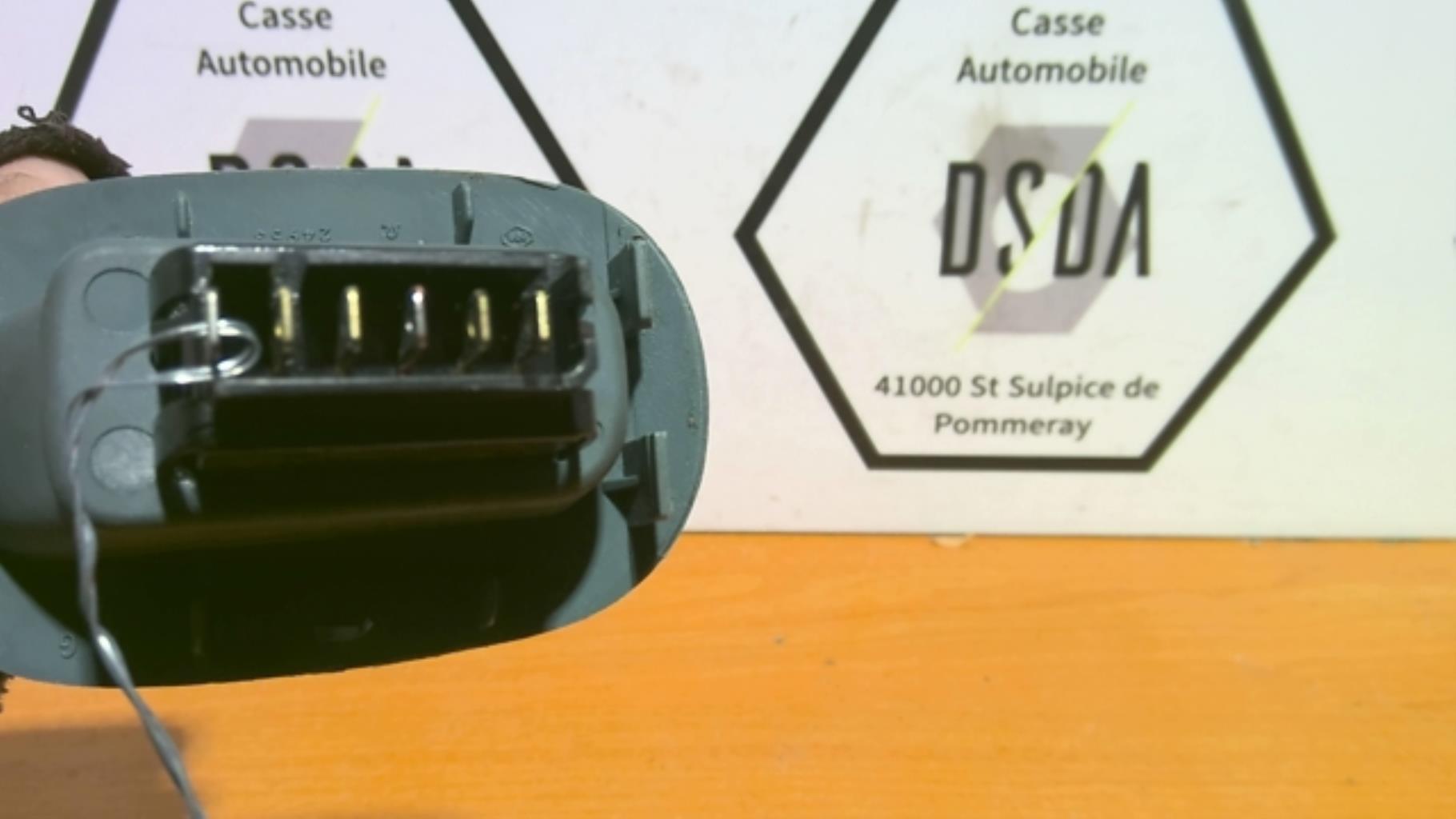 Interrupteur de leve vitre RENAULT SCENIC 1 PHASE 1 Essence/GPL - 1