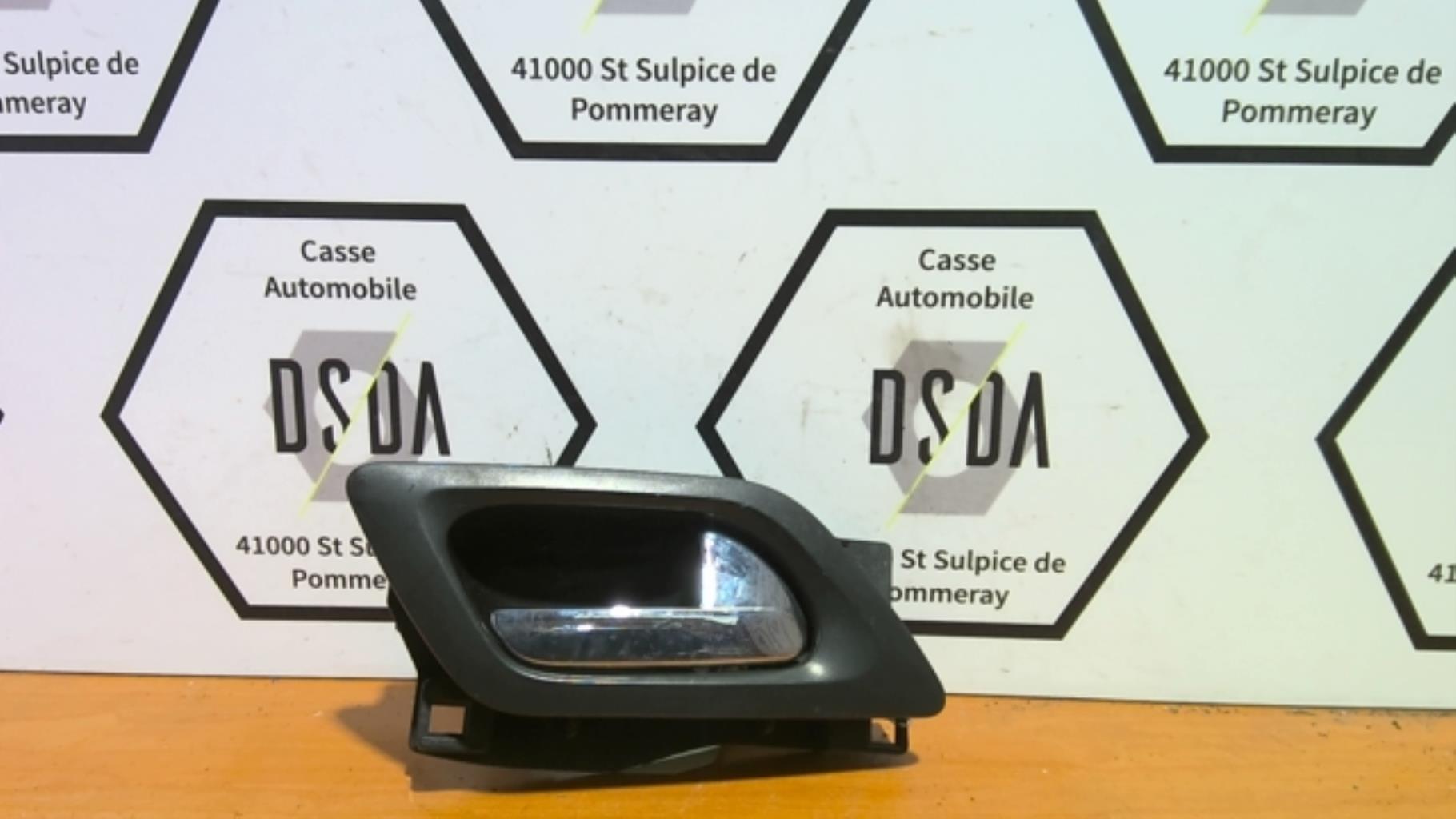 Poignee interieur avant droit CITROEN C4 1 PHASE 1 COUPE Diesel - 1