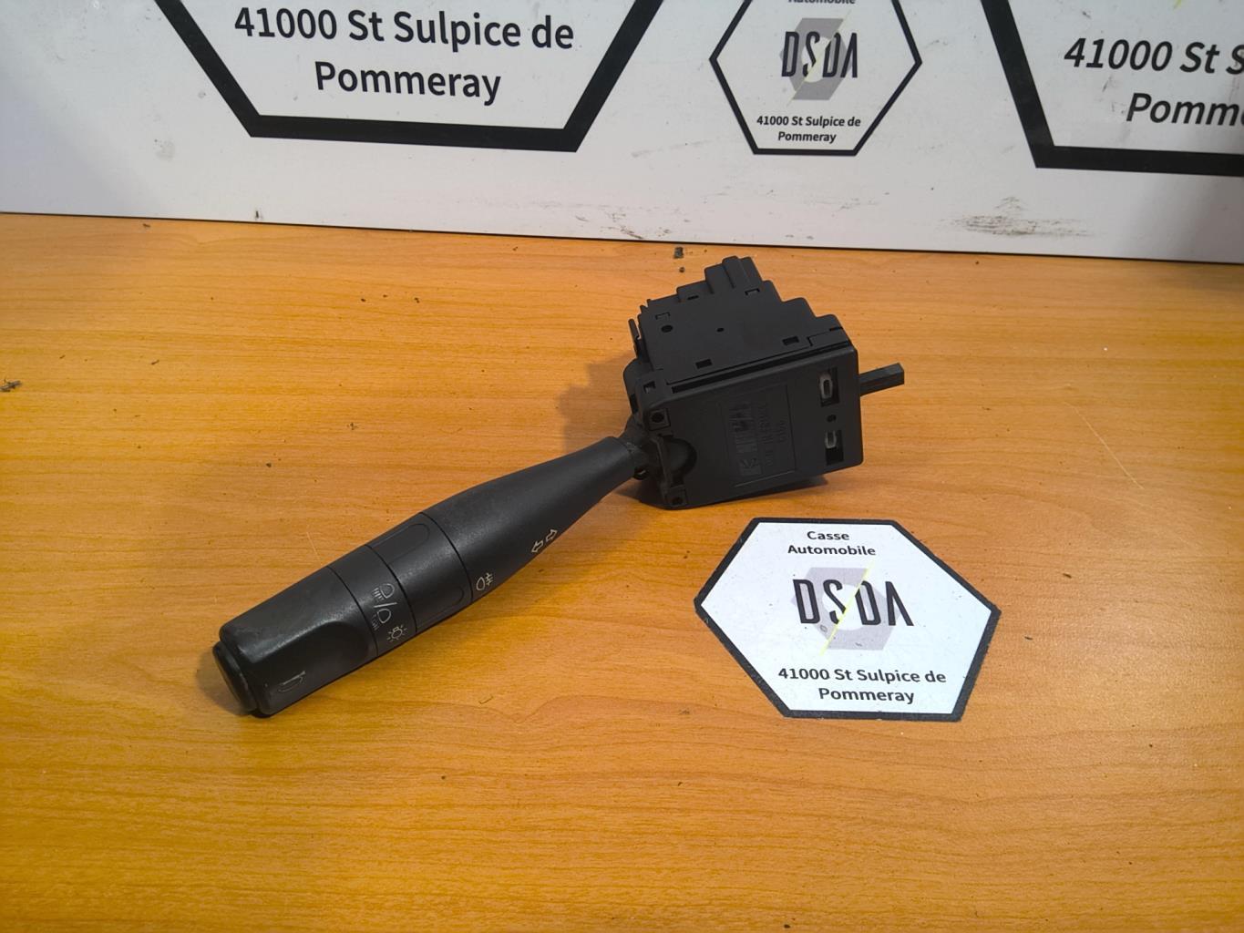 Commande de phare PEUGEOT 106 PHASE 2 Essence - 1