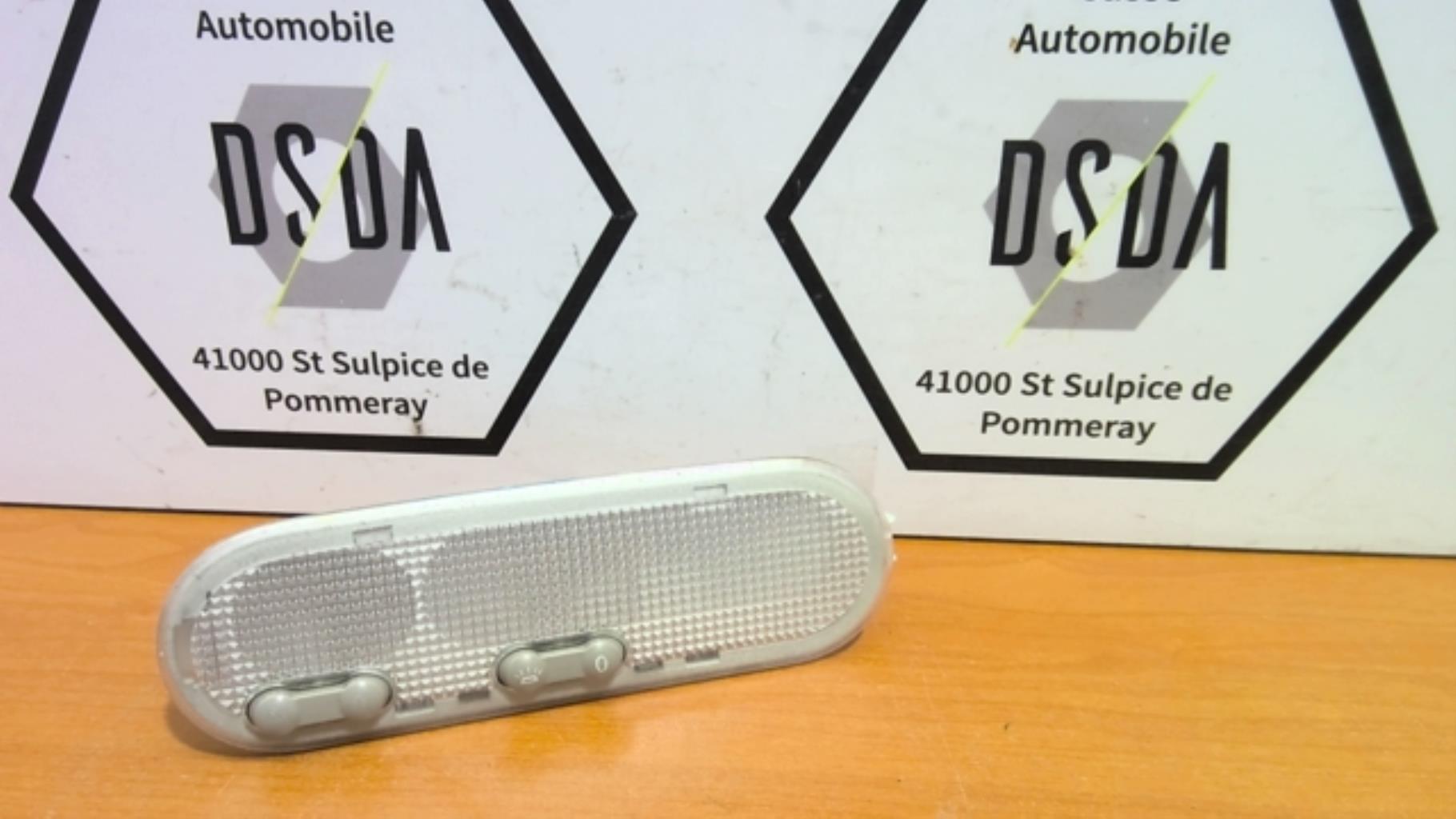 Eclairage de plafonnier RENAULT CLIO 3 PHASE 1 BREAK Diesel - 1