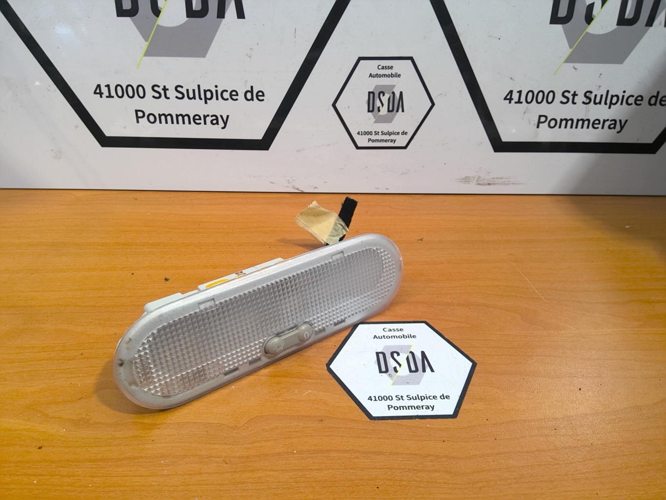 Eclairage de plafonnier RENAULT TWINGO 2 PHASE 1 Essence - 1