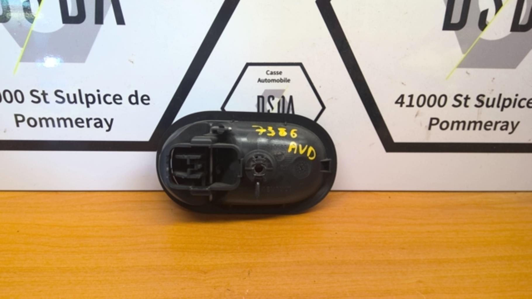 Poignee interieur avant droit RENAULT MODUS PHASE 1 Diesel - 1