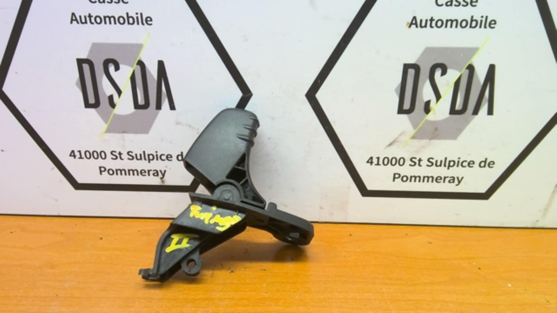 Poignee porte avant gauche RENAULT TWINGO 2 PHASE 1 Essence - 1