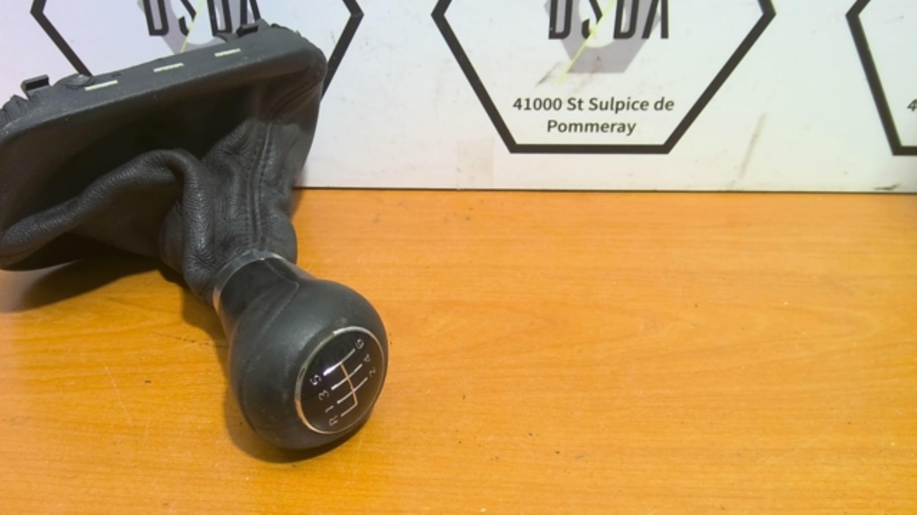 Pommeau de vitesses AUDI A6 2 AVANT PHASE 2 BREAK Diesel - 1