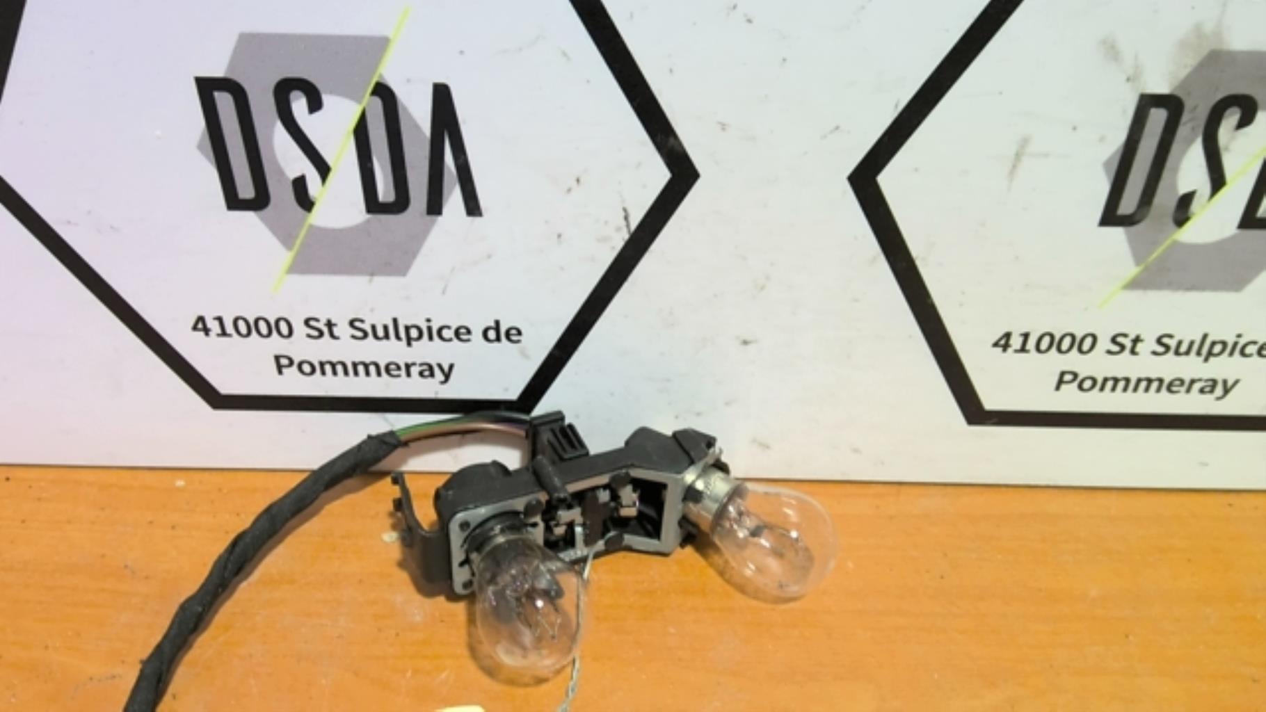 Platine feu arriere droit SEAT LEON 2 PHASE 1 Diesel - 1