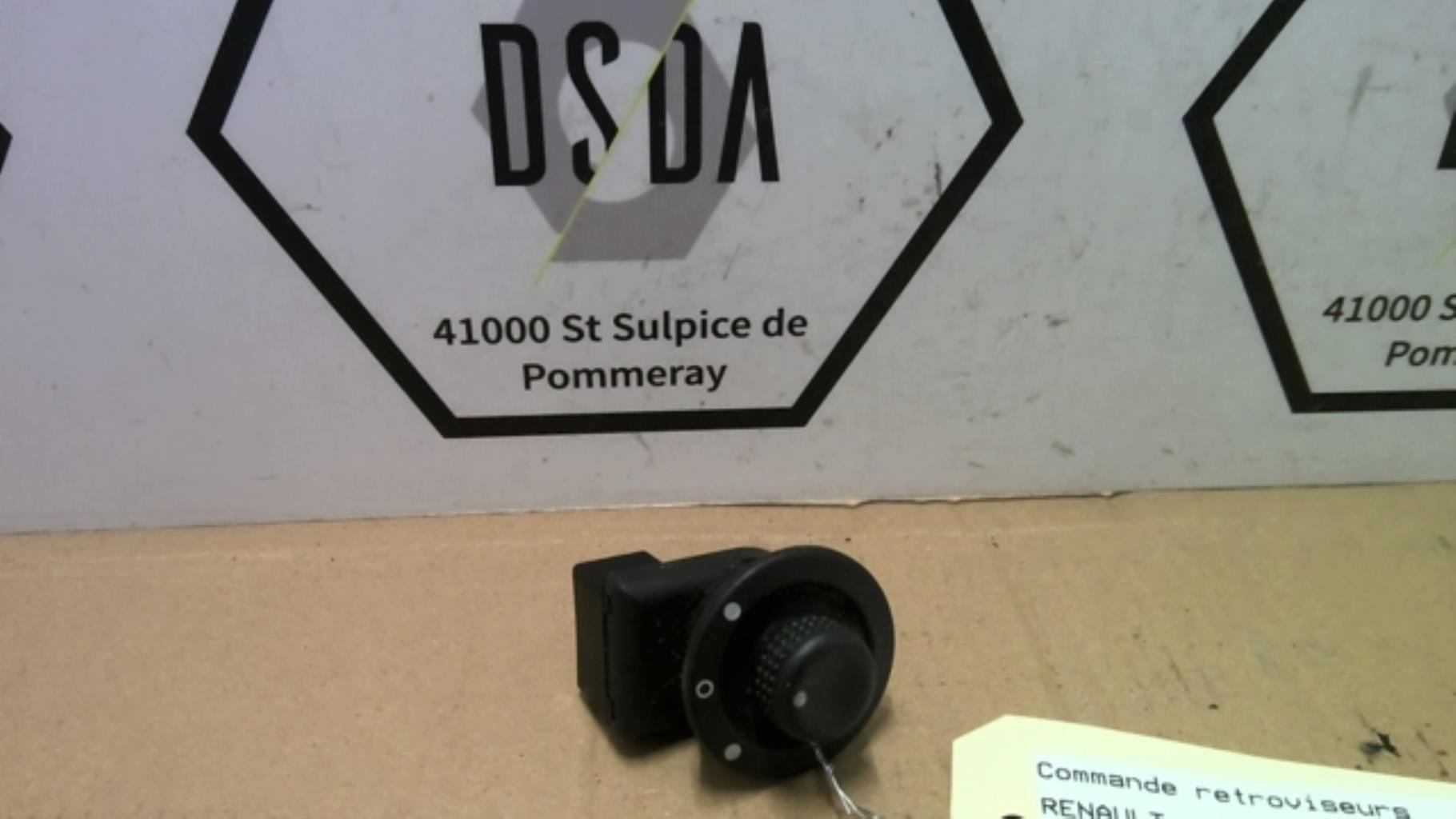 Commande retroviseurs RENAULT MEGANE 2 PHASE 1 Diesel - 1