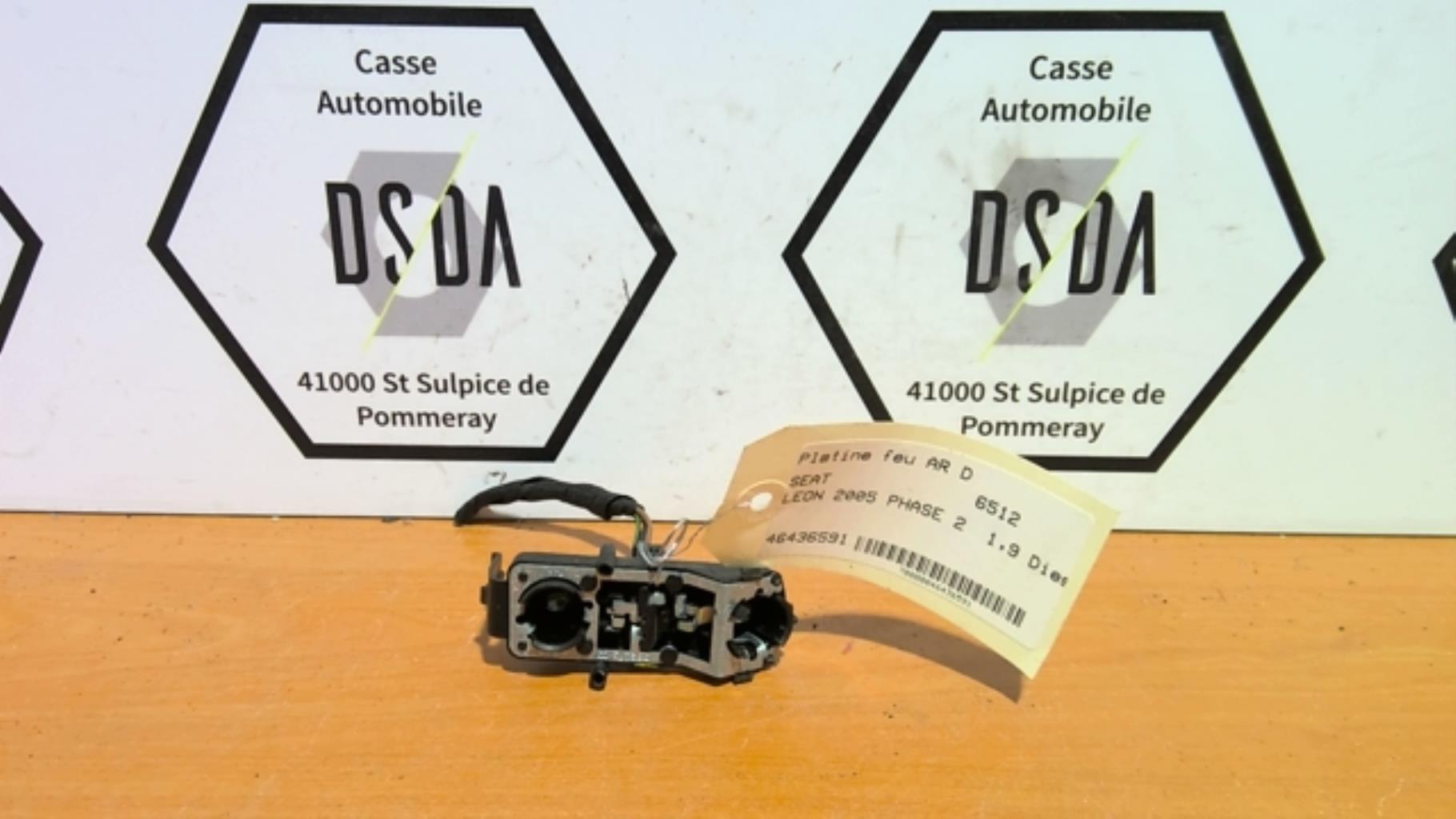 Platine feu arriere droit SEAT LEON 2 PHASE 1 Diesel - 1