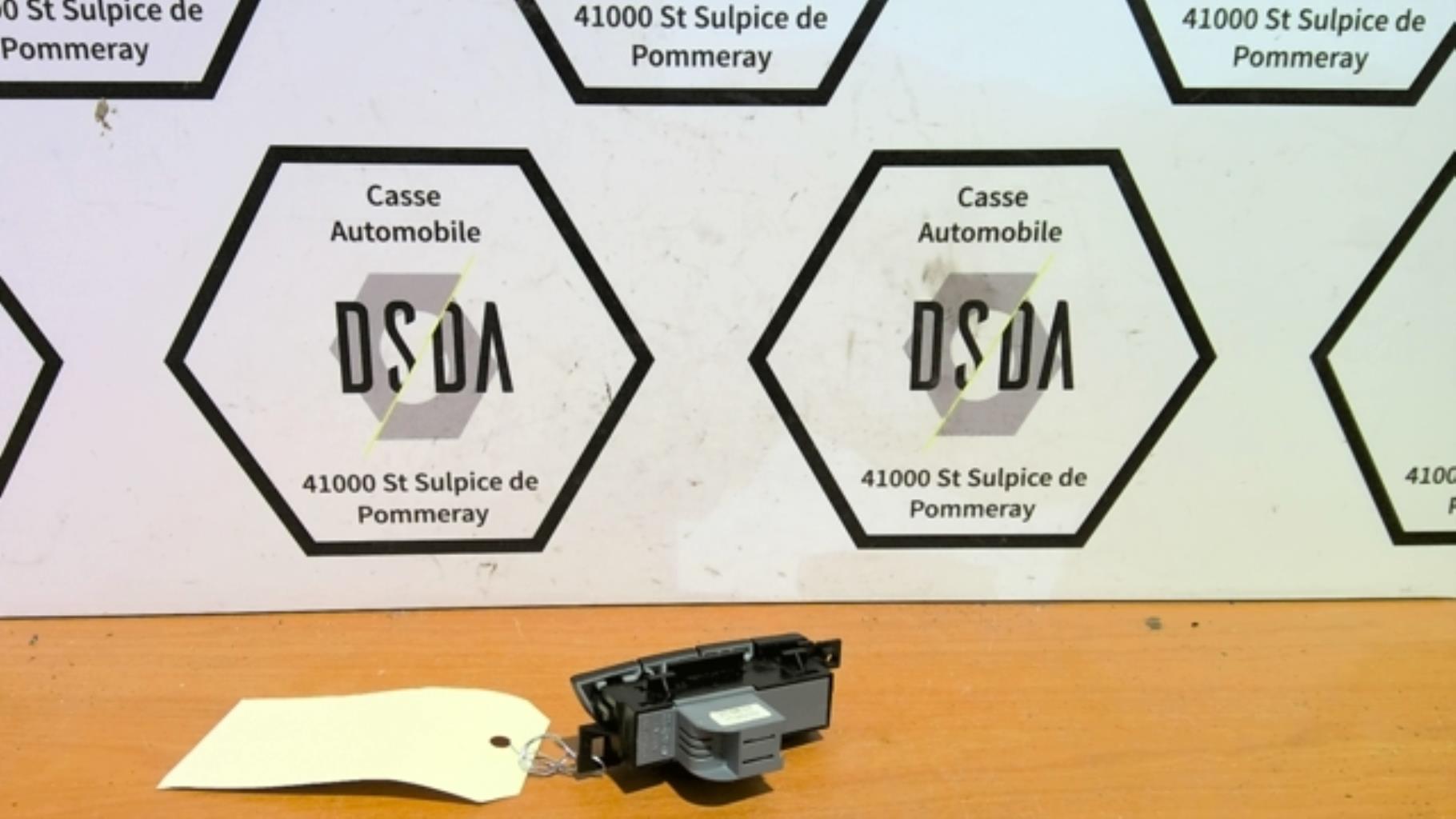 Bouton/Interrupteur AUDI A5 1 COUPE S5 PHASE 1 Essence - 1